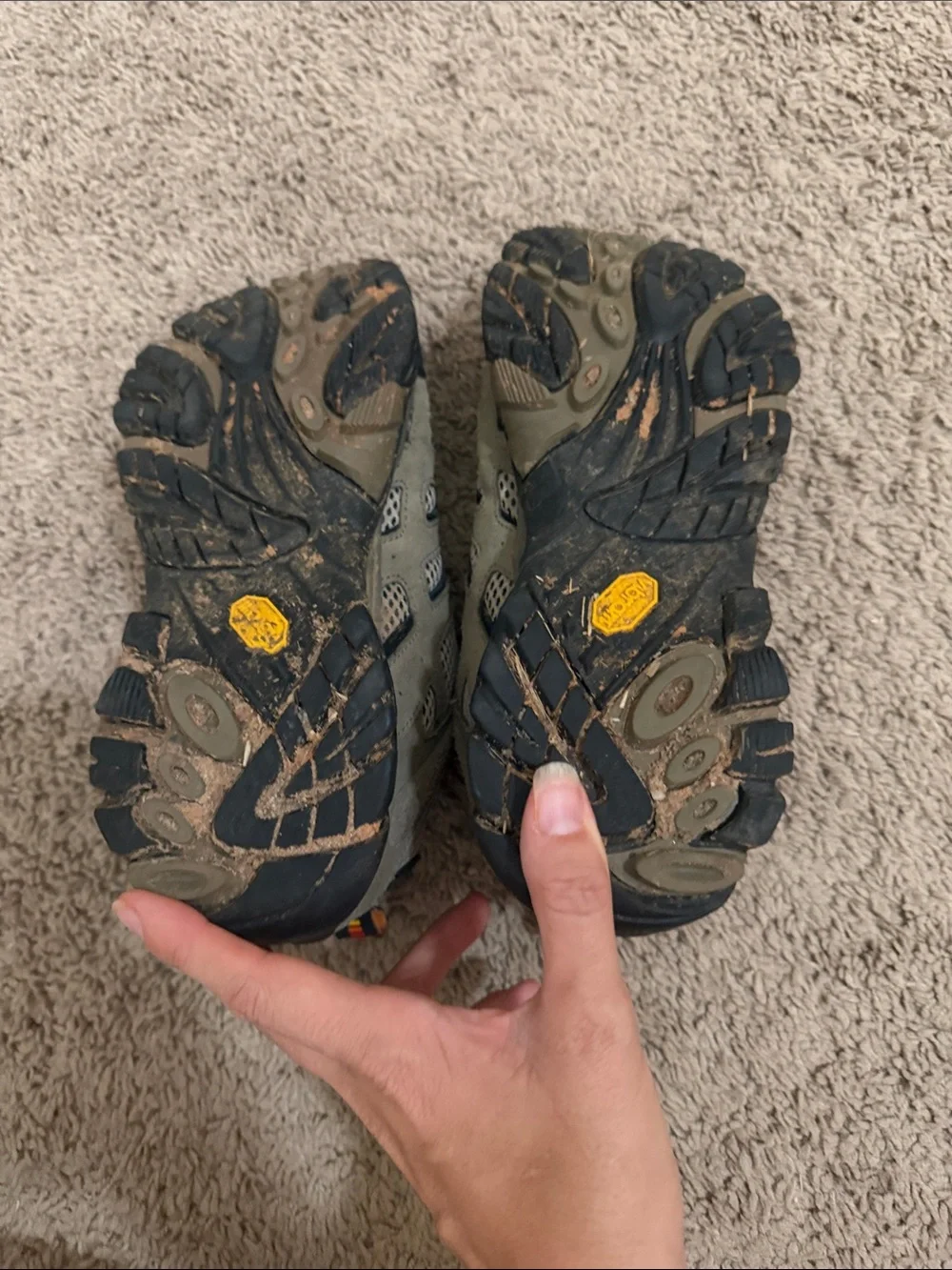 Merrell hiking boots size 8